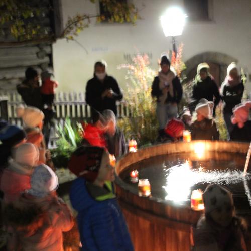Laternenfest Mondschaukel