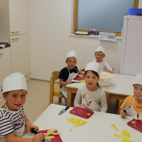 Das Pommesfest der Gruppe Sternschnuppe!