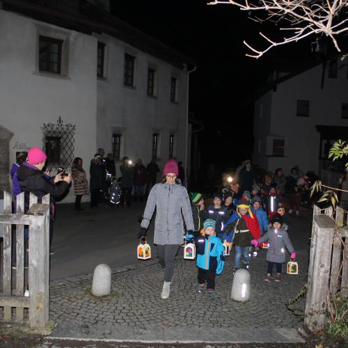 Der Laternenspaziergang der Gruppe Sonnenstrahl