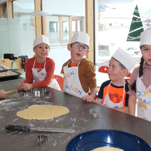 Das Kekse backen in der Gruppe Sonnenstrahl!