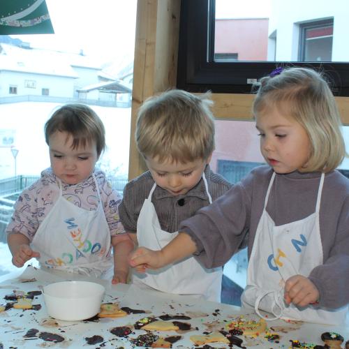 Das Kekse backen bei den Purzlzwergen!