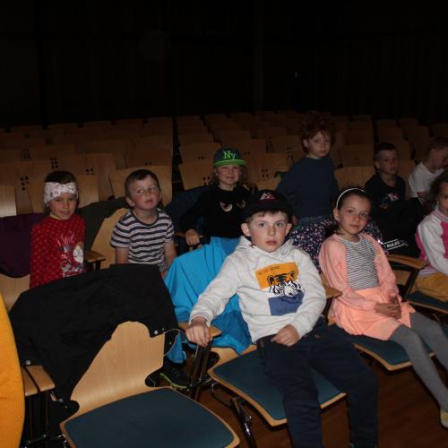 Theaterbesuch "Das kleine Ich bin Ich"