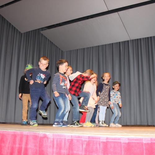 Theaterbesuch "Das kleine Ich bin Ich"