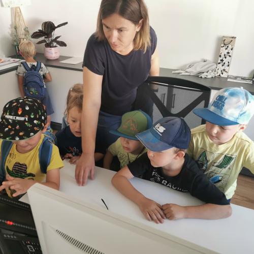 Gruppe Regenbogen auf der Gemeinde!