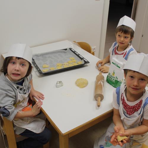Kekse backen -Mondschaukel