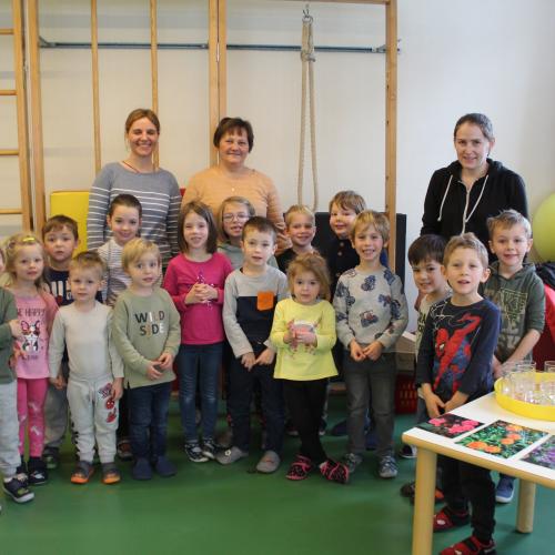 Naturkräuterworkshop mit der Gruppe Sternschnuppe!