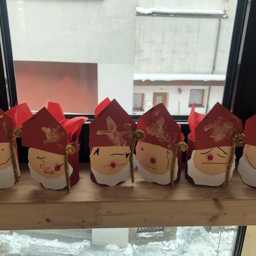Nikolaus Kinderkrippe