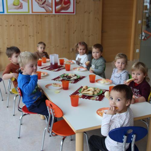 Nikolaus Kinderkrippe