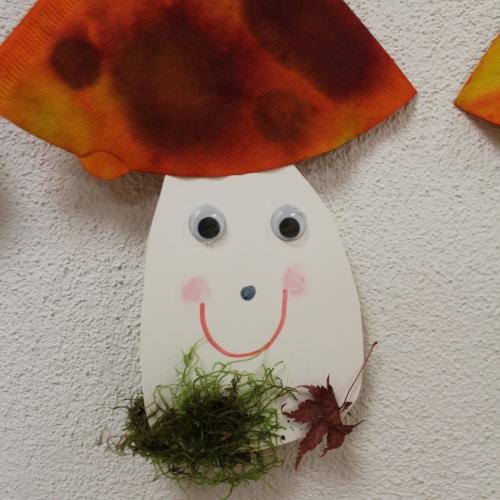 Basteln mit Herbstmaterialien