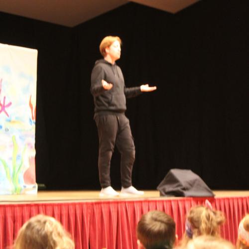 Theater der Regenbogenfisch 