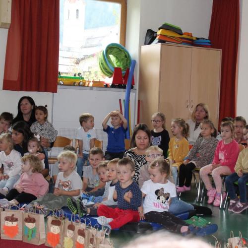 Erntedankfeier im Turnsaal