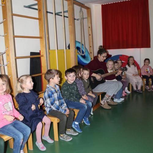 Nikolaus besucht uns im Kindergarten