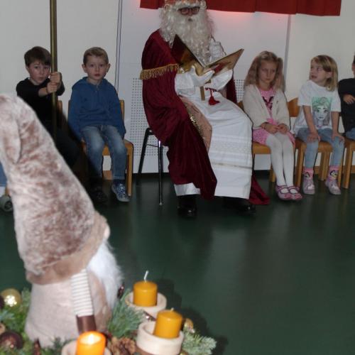 Nikolaus besucht uns im Kindergarten