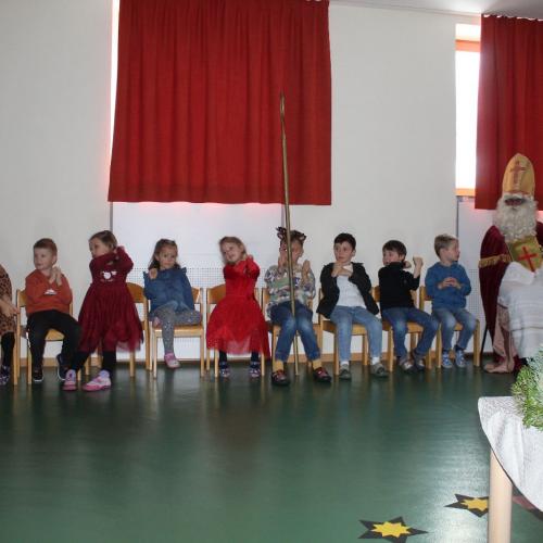 Nikolaus besucht uns im Kindergarten