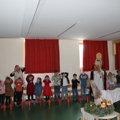 Nikolaus besucht uns im Kindergarten