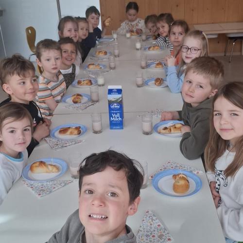 Osterjause Gruppe Regenbogen