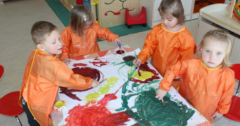 Farbenland Kinderkrippe